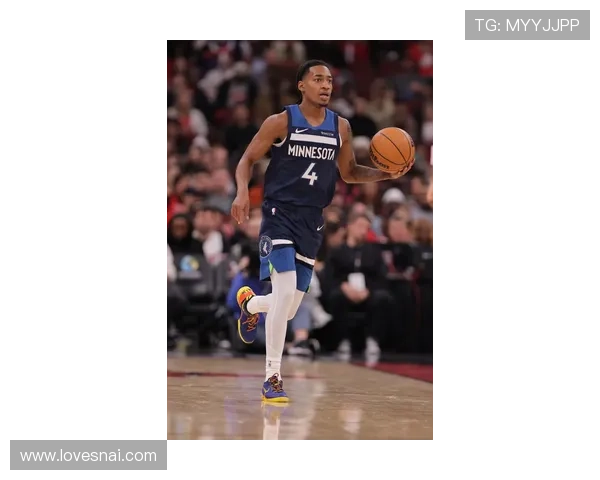 里德谈迪林厄姆控卫角色进步现在突分更加从容自信